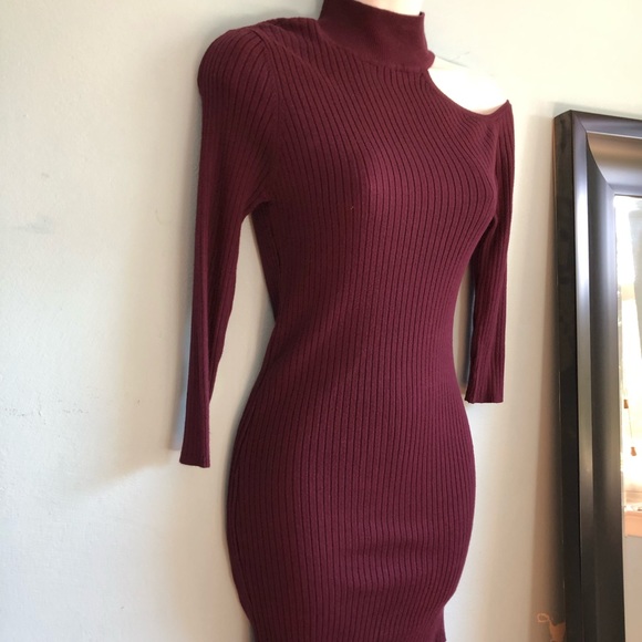 NWOT Forever21 Mini Purple Open Shoulder Dress - Picture 2 of 4